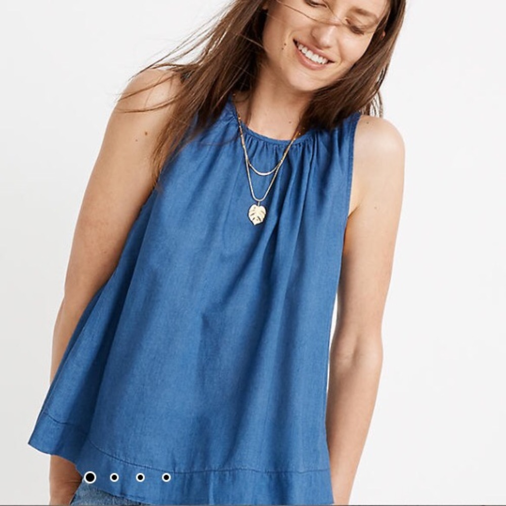Madewell button back denim top (current)